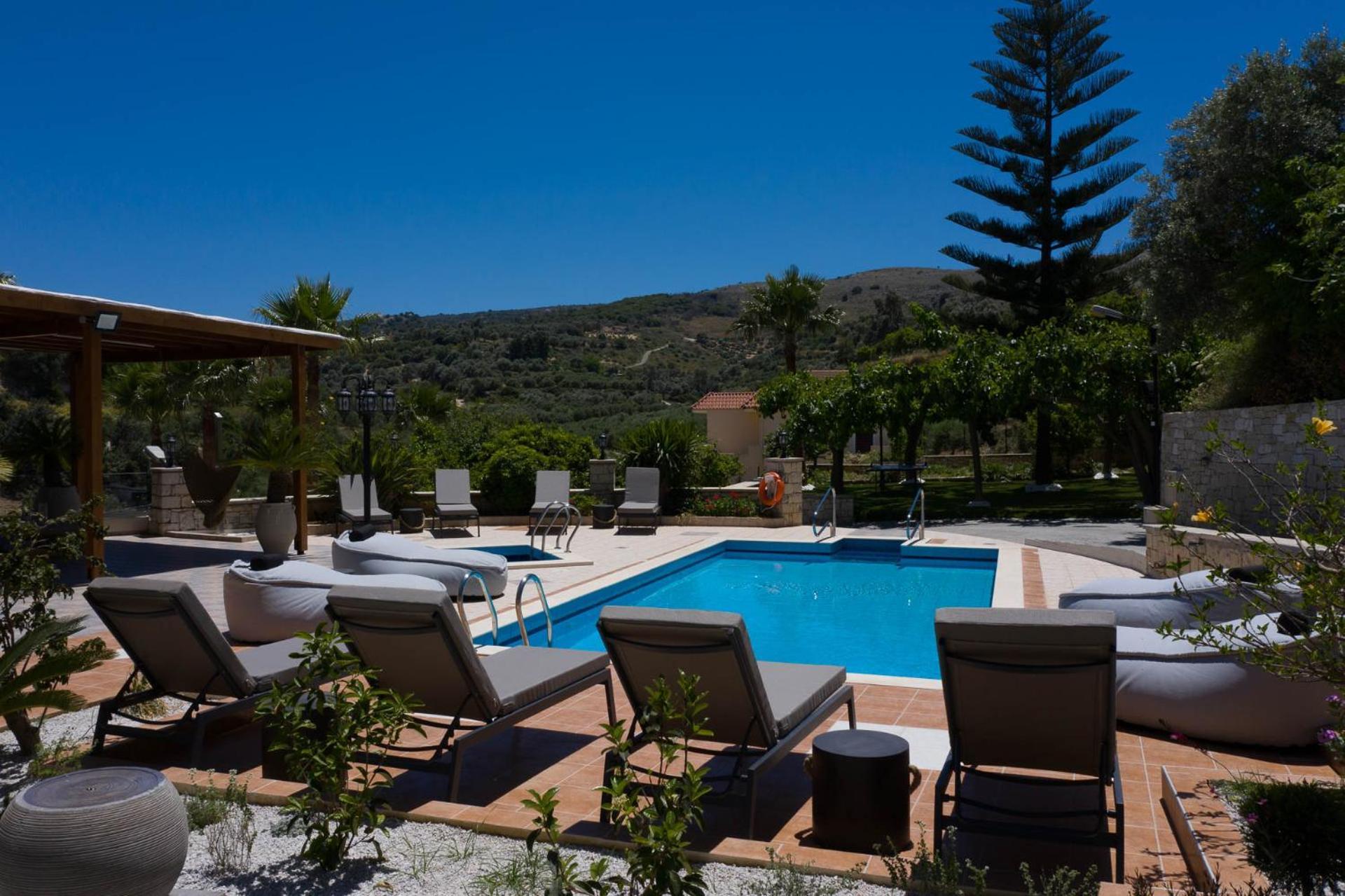 Kipo Paradiso Spa, Yoga & Gym Resort Kirianna Exteriör bild